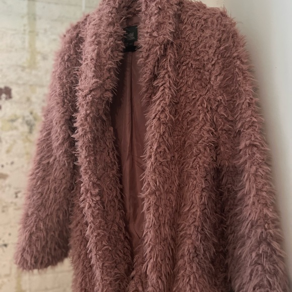 Wild Fable Faux Fur Coat in dusty-rose pink. - Picture 7 of 16